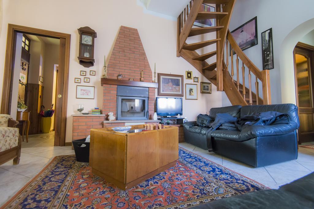 B&B - Il Portichetto Asti Exterior photo