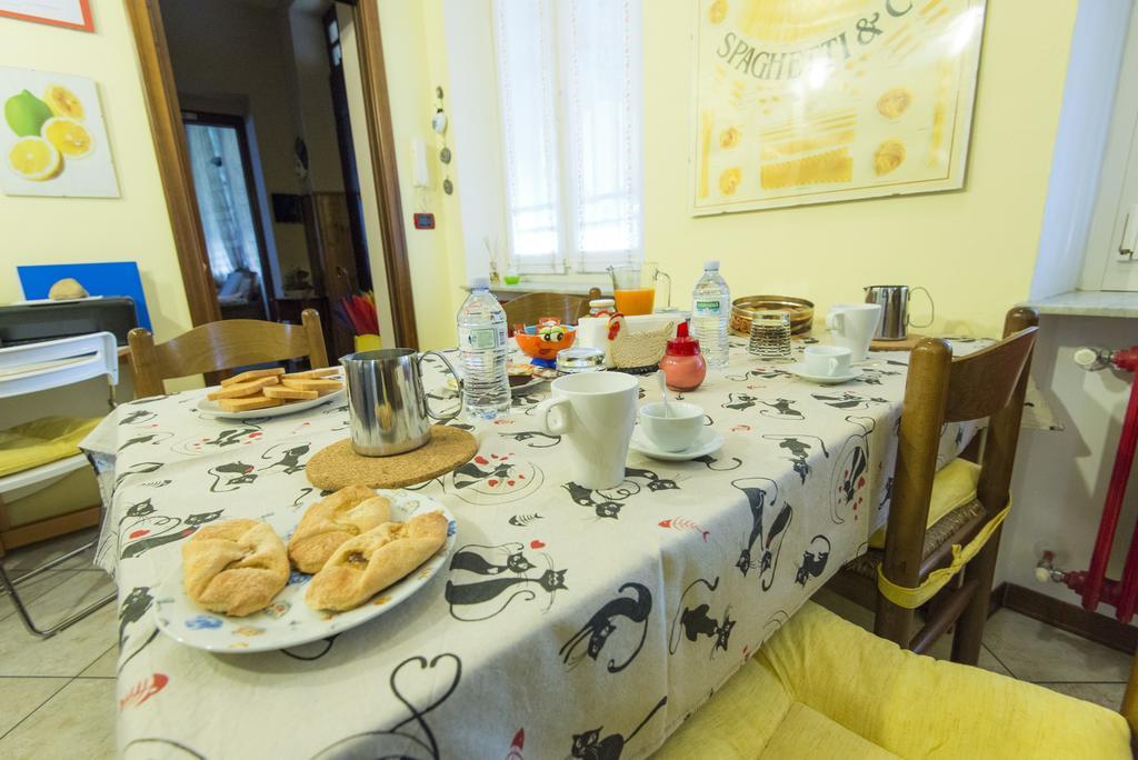 B&B - Il Portichetto Asti Exterior photo